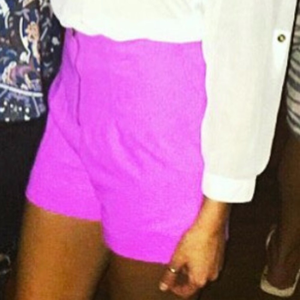 Mustard Seed Neon Pink High-Waisted Shorts - Picture 4 of 4